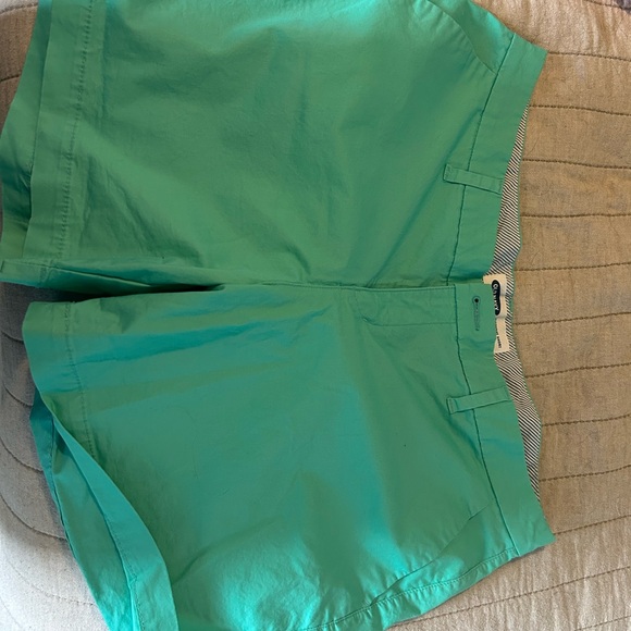 Women’s Shorts bundle - Picture 3 of 5